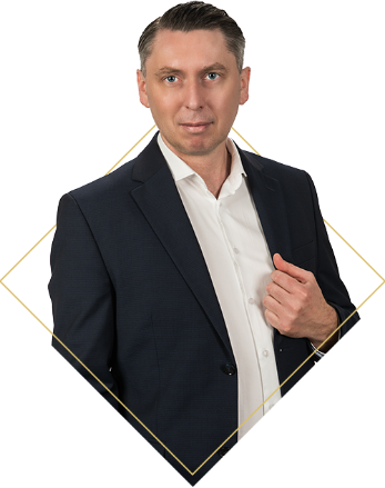 адв. Аркадіуш Свєрч